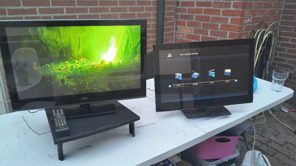 Twee camper tv's met Dvd speler Full hd, Audio, Tv en Foto, Televisies, Overige merken, Gebruikt, Ophalen of Verzenden, 100 Hz