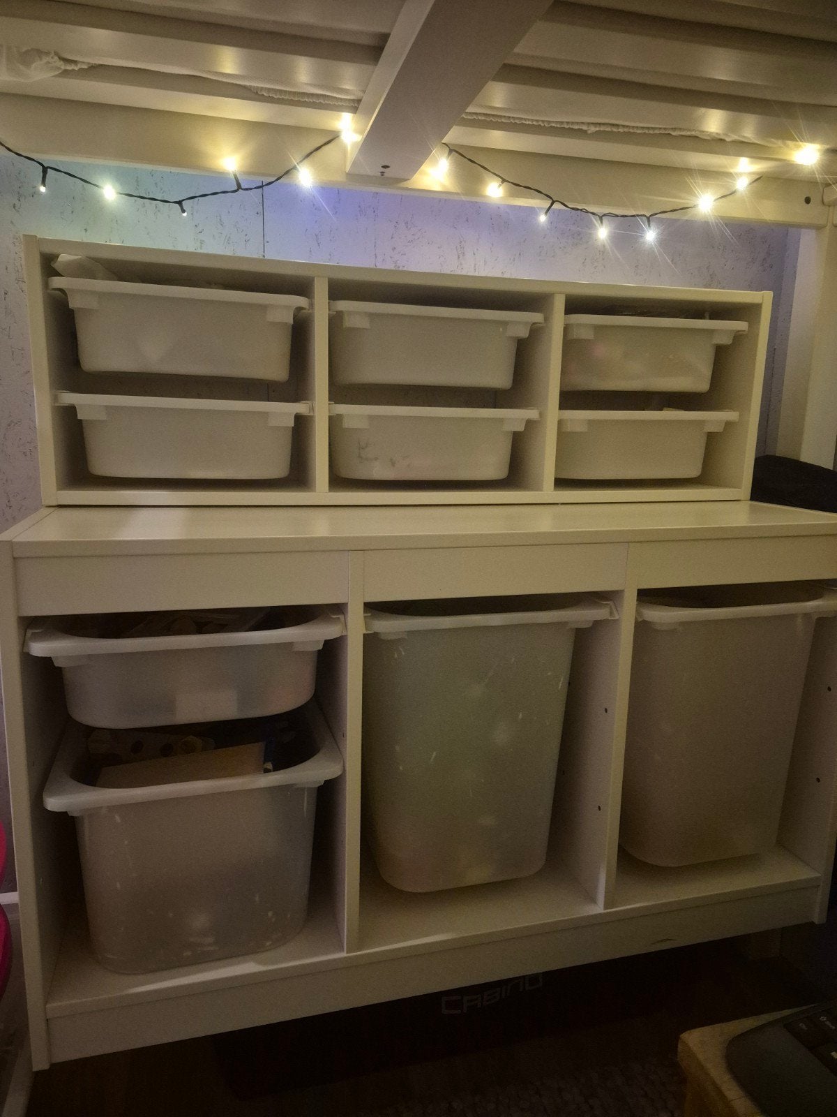 Trofas, Ophalen of Verzenden, Zo goed als nieuw, Kast
