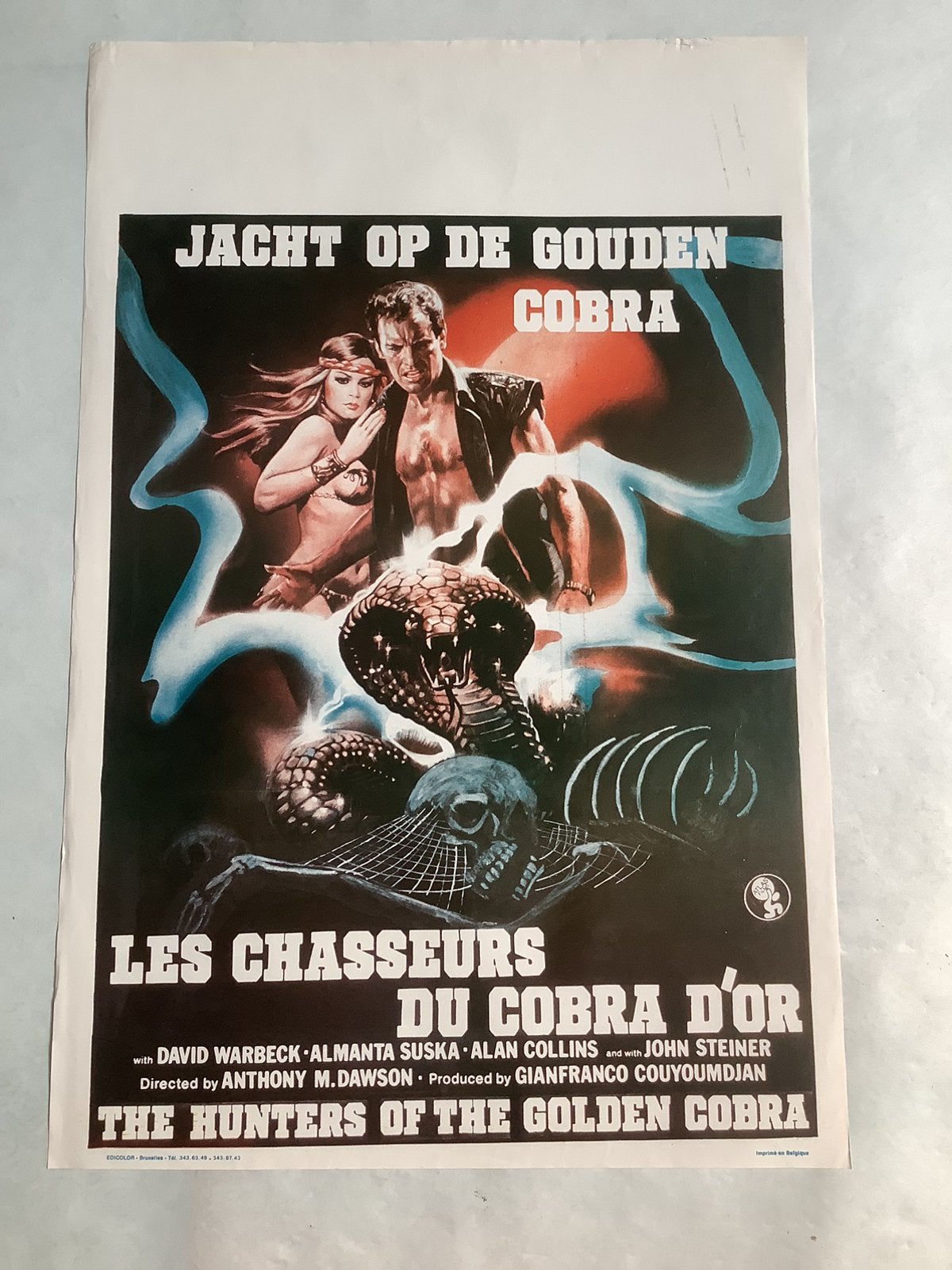 HUNTERS OF THE GOLDEN COBRA   Filmposter   36-54 cm, Ophalen of Verzenden, Zo goed als nieuw, Deurposter of groter, Film en Tv