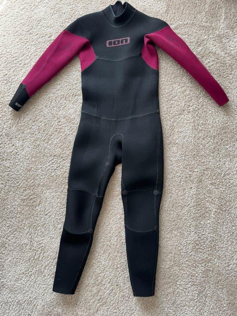 ION Amaze Amp 4/3 wetsuit zwart/roze – maat 46/XS – rugrits, Ophalen of Verzenden, Zo goed als nieuw, Dame of Heer, Wetsuit