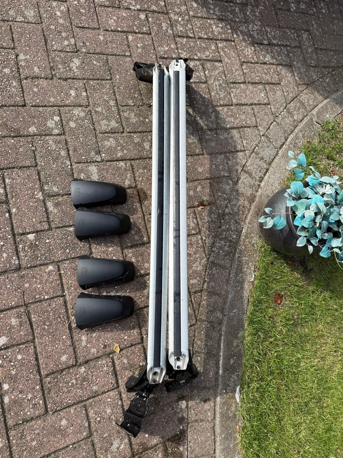 Toyota Corolla dakdragers (zonder voetrubbers), Auto diversen, Ophalen, Gebruikt