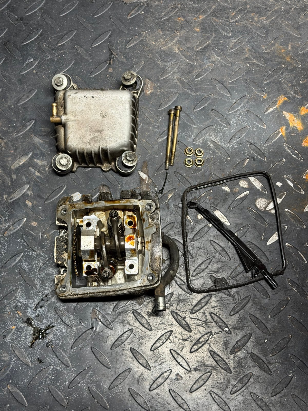 Complete Cilinderkop Piaggio zip/vespa 4T 2V, Fietsen en Brommers, Brommeronderdelen | Scooters, Ophalen of Verzenden, Gebruikt