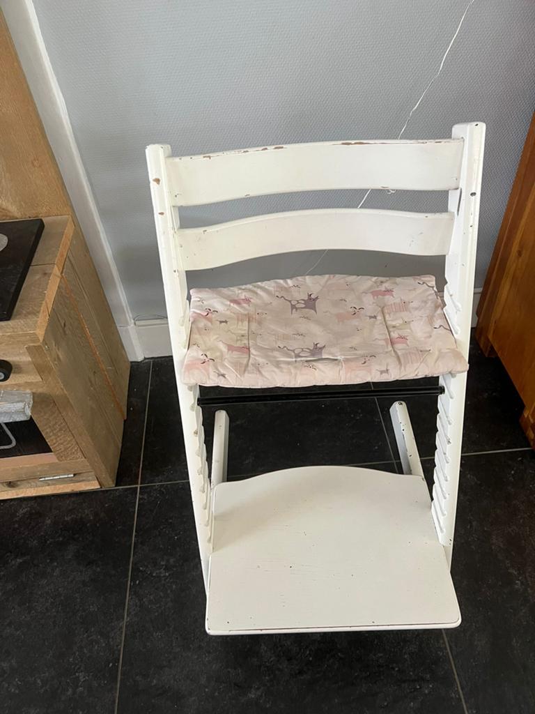 2 x Stokke Tripp Trapp kinderstoel met accessoires, Ophalen, Gebruikt, Meegroeistoel, Aanschuifbaar