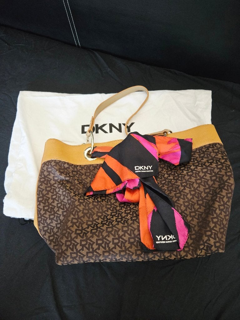 Dkny trendy damestas, Ophalen, Zo goed als nieuw, Bruin, Schoudertasje