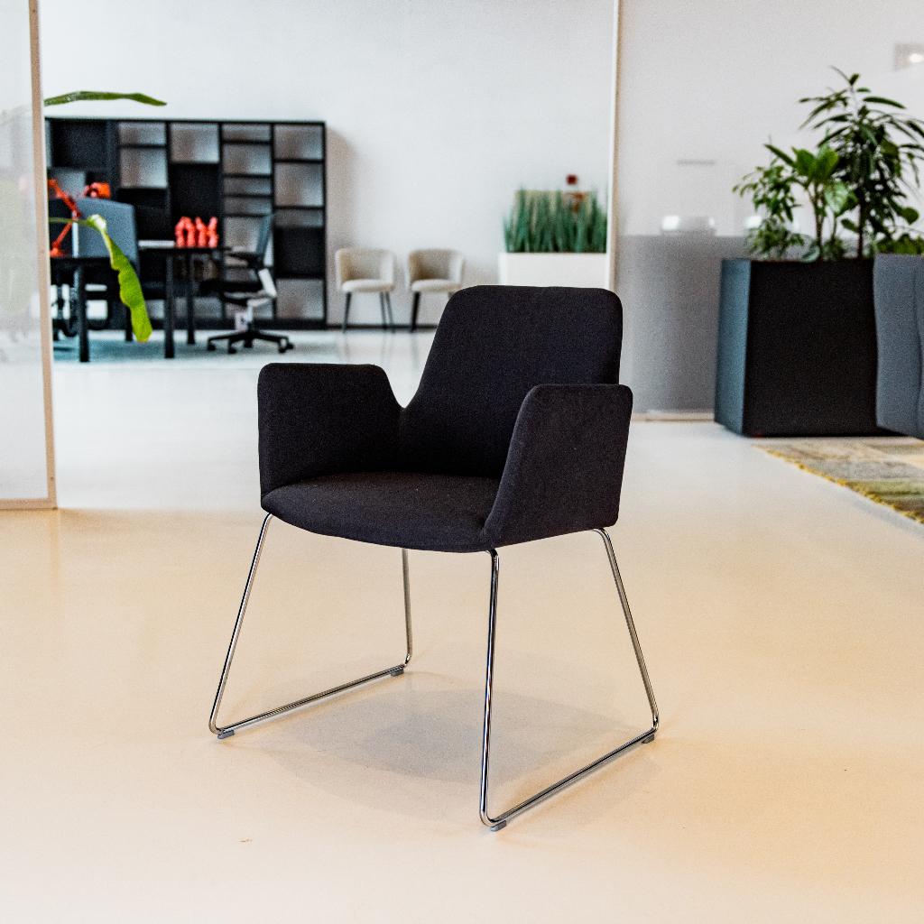 Inclass Altea Stoel, Ophalen, Zo goed als nieuw, Zwart, Eén