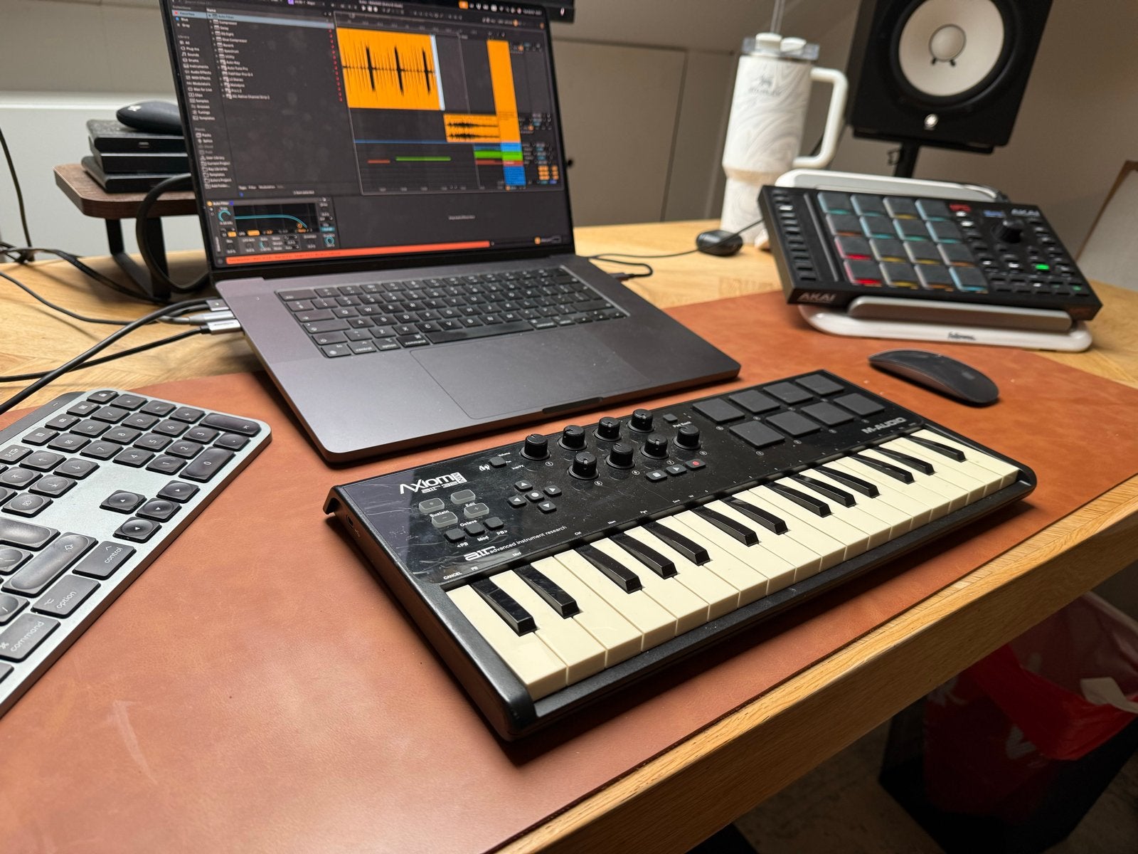 M-Audio Axiom AIR Mini 32 MIDI keyboard/controller