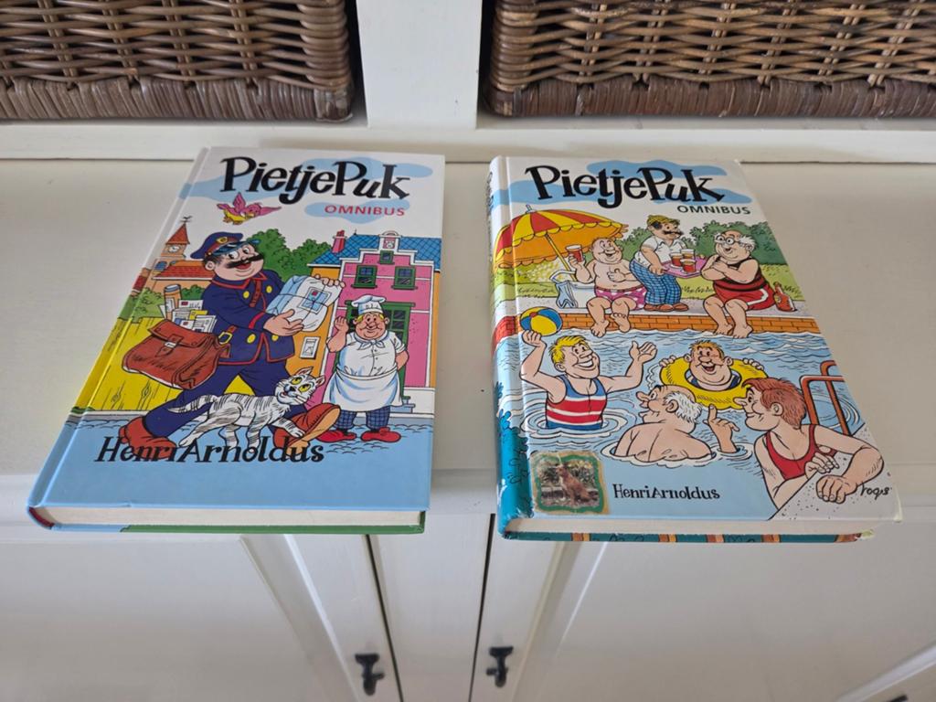 Henri Arnoldus - Pietje Puk omnibussen, Ophalen of Verzenden, Gelezen, Fictie algemeen