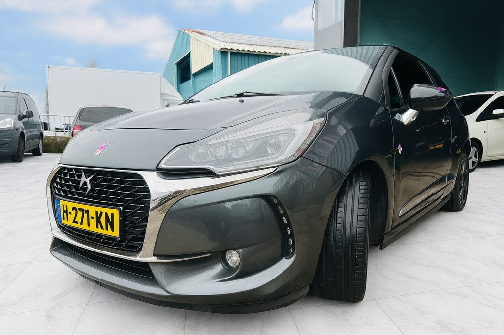 DS 3 1.2 PureTech Sport Chic Luxe Utvoering 131 PK, Auto's, DS, Voorwielaandrijving, Gebruikt, Euro 6, 1199 cc