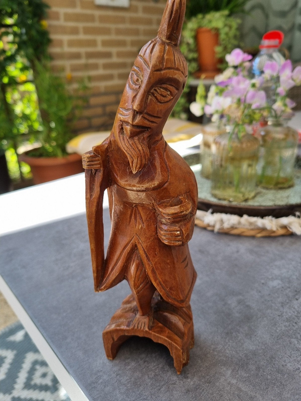 Uniek handgesneden houten beeld van een man, Antiek en Kunst, Kunst | Beelden en Houtsnijwerken, Ophalen of Verzenden, Handgemaakt