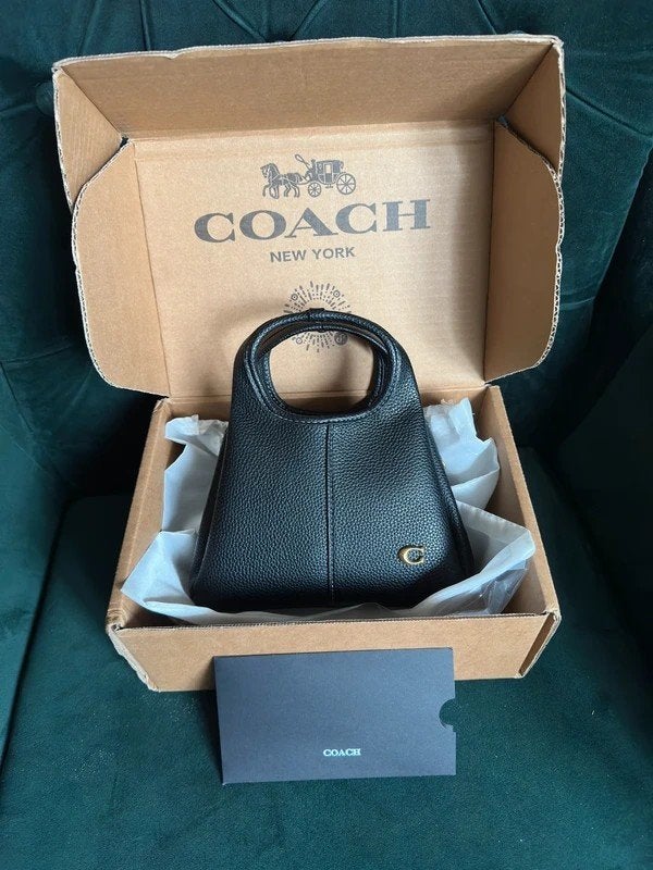 Coach Lana schoudertas zwart, Sieraden, Tassen en Uiterlijk, Tassen | Schoudertassen, Ophalen of Verzenden, Zwart