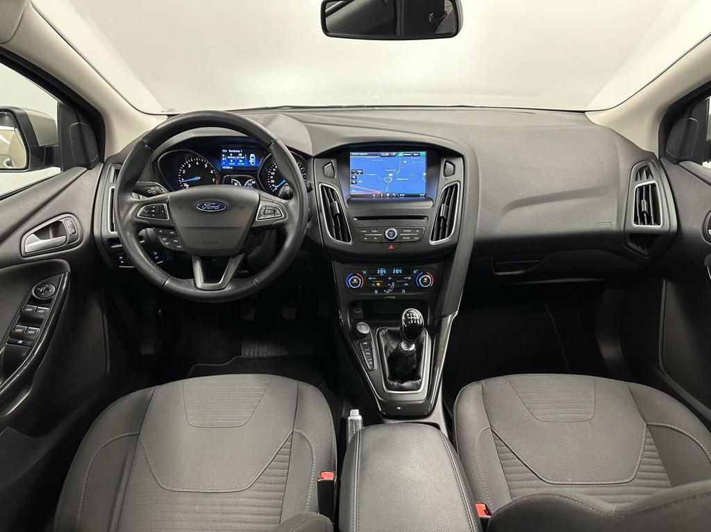 Ford Focus Wagon 1.0 First Edition NAVI TREKHAAK ECC CRUISE, Gebruikt, Met garantie (alle), Origineel Nederlands, Handgeschakeld