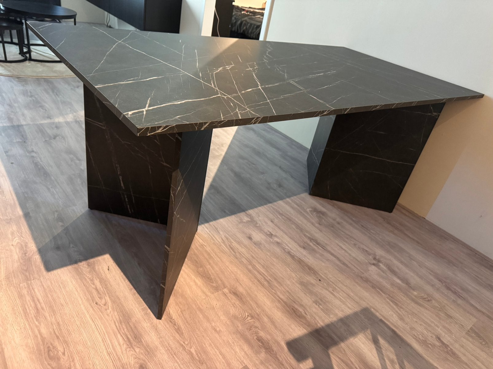 Marmeren eettafel, Huis en Inrichting, Ophalen, 100 tot 150 cm, 50 tot 100 cm, Zo goed als nieuw