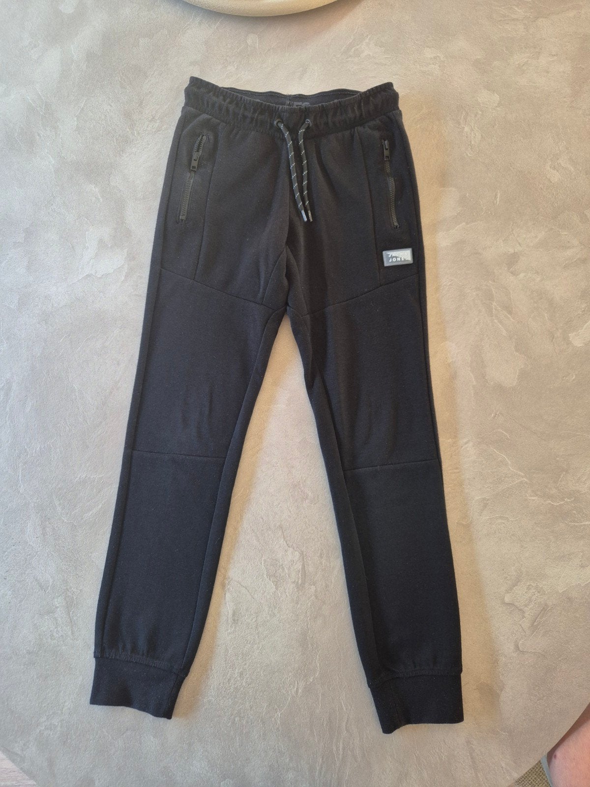 Jack & Jones Joggingbroek broek zwart maat 140, Kinderen en Baby's, Broek, Ophalen of Verzenden, Zo goed als nieuw, Jongen