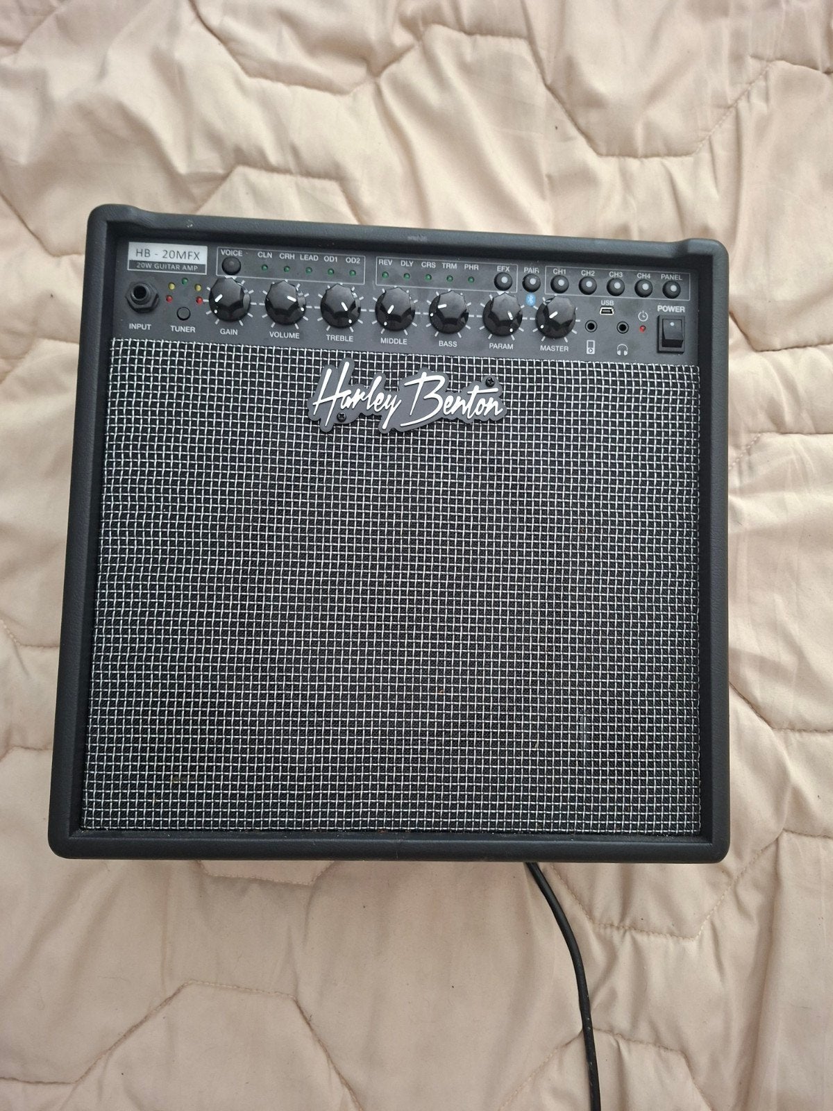 Harley Benton HB-20MFX 20W Gitaarversterker, Muziek en Instrumenten, Versterkers | Bas en Gitaar, Ophalen of Verzenden, Zo goed als nieuw