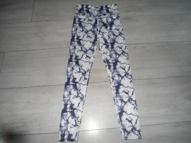 NIEUWSTAAT! Hunkemöller; Sportbroek / Sportlegging; maat XS, Wit, Overige typen, Ophalen of Verzenden, Zo goed als nieuw