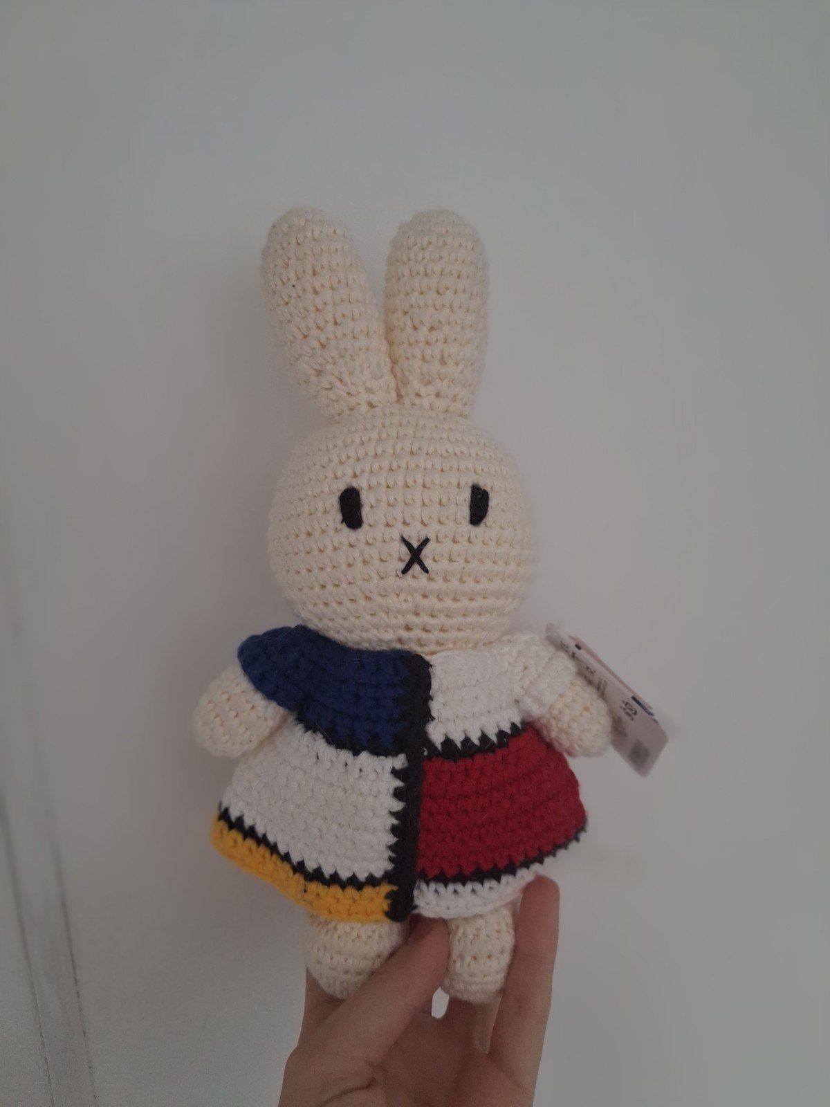 Gehaakte Nijntje knuffel in Mondriaan-stijl jurkje, Overige merken, Konijn, Nijntje, Ophalen of Verzenden