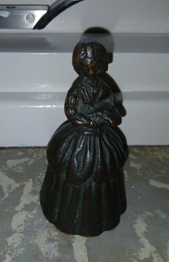 Tafelbel brons van een dame, Ophalen of Verzenden, Brons