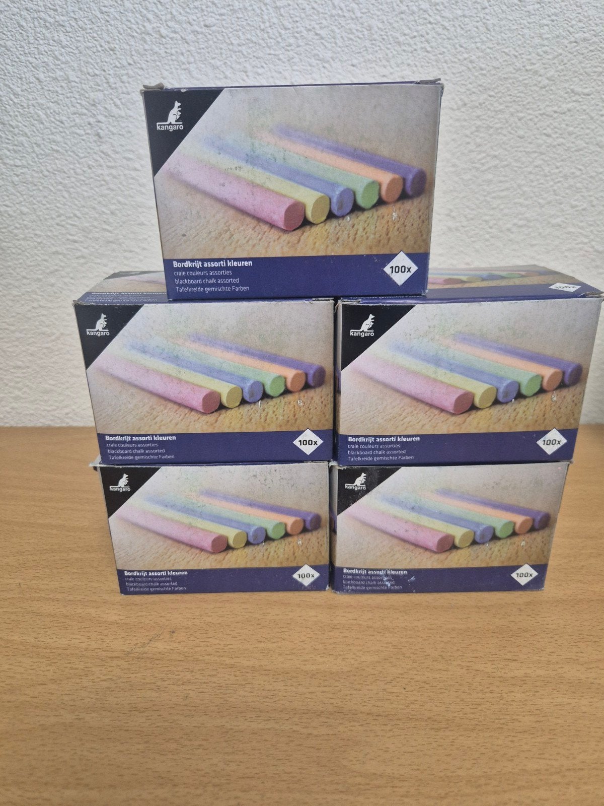 5 pakjes met gekleurde krijtjes, Ophalen of Verzenden, Nieuw