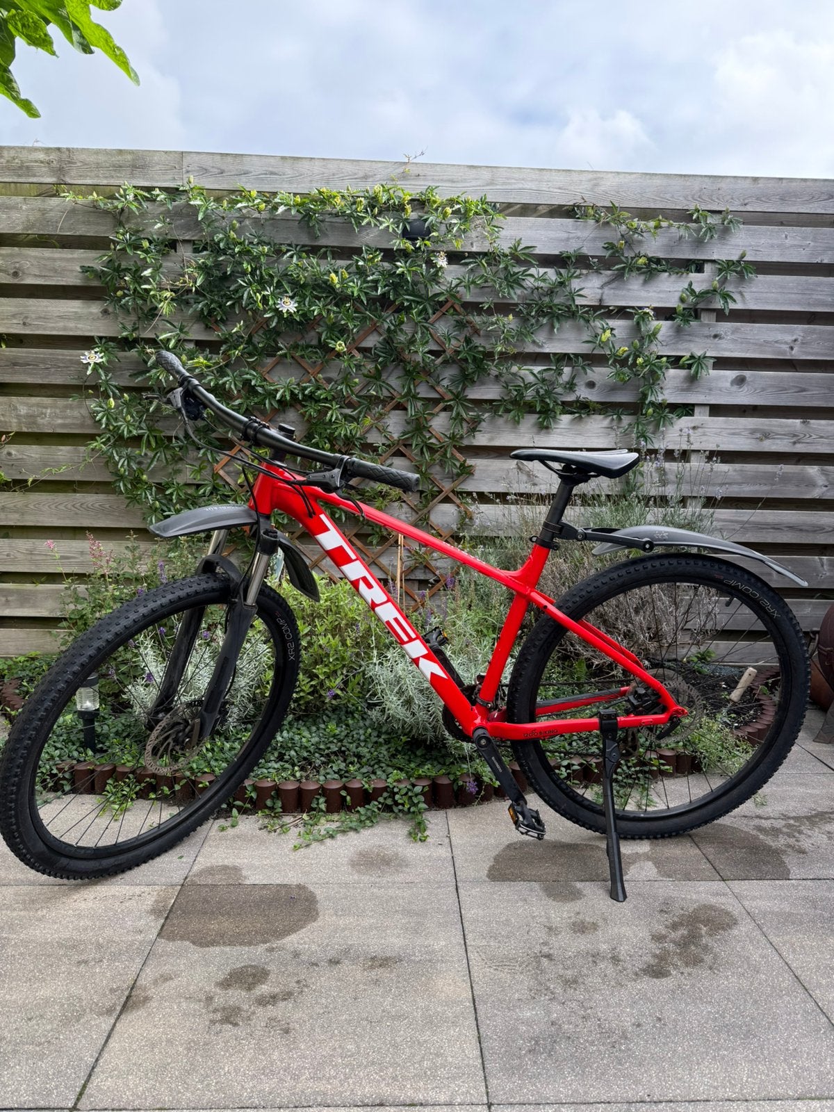 Foto 3 van Mountainbike, Trek Marlin 5 Gen 2