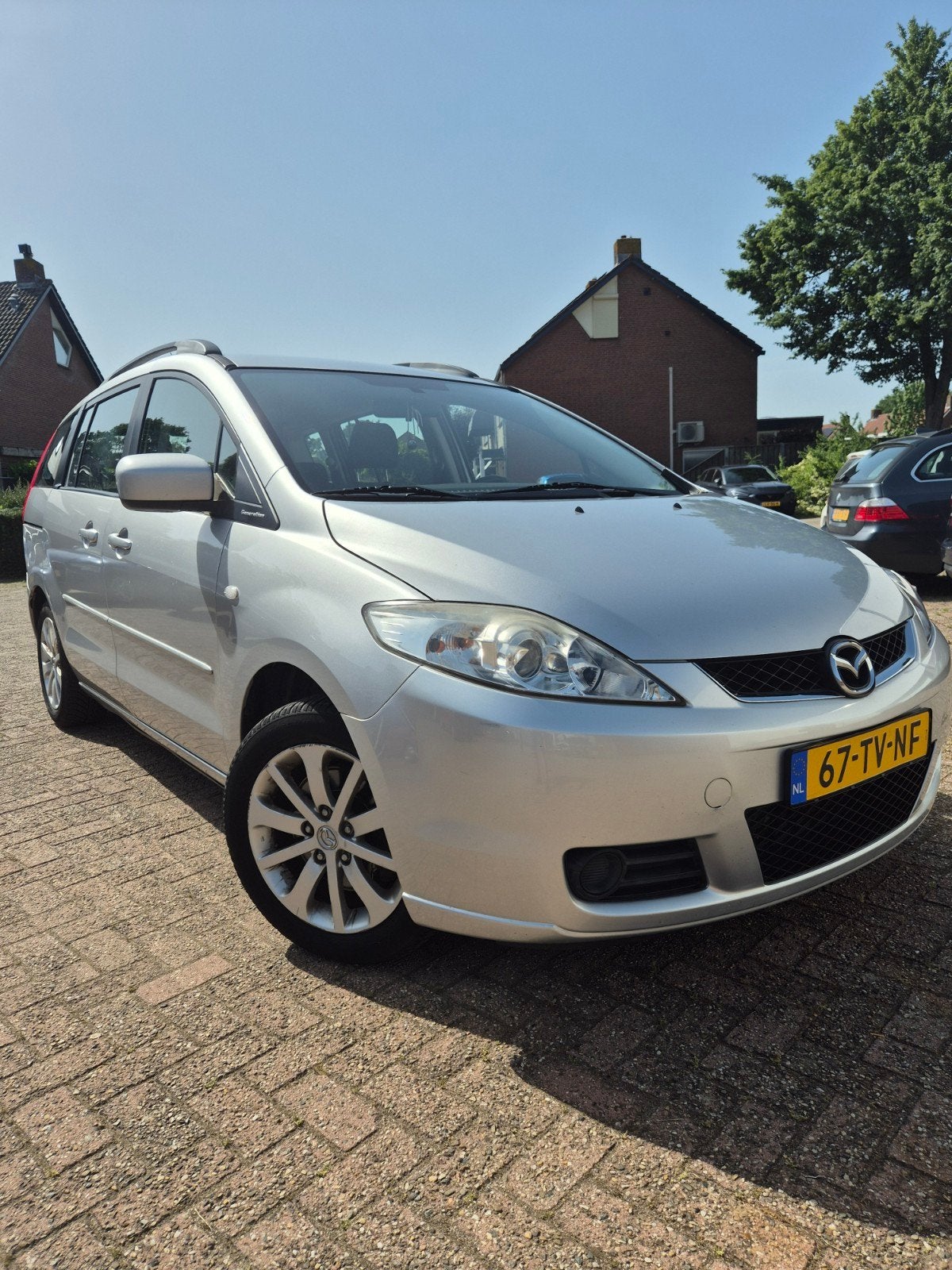 Mazda 5 1.8 7 persoons nieuw apk, Auto's, Mazda, Stof, 1370 kg, 4 cilinders, 7 stoelen