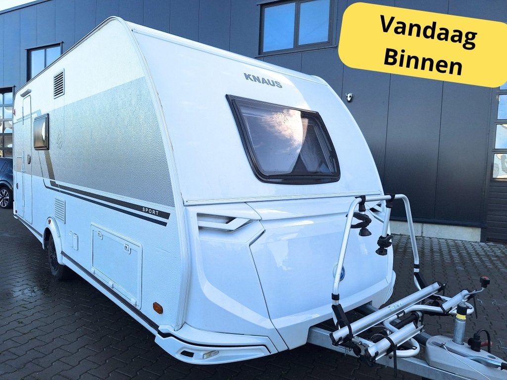 Knaus Sport 500 QDK - 2024, Caravans en Kamperen, Fietsenrek, Bedrijf, Dwarsbed, 5 tot 6 meter