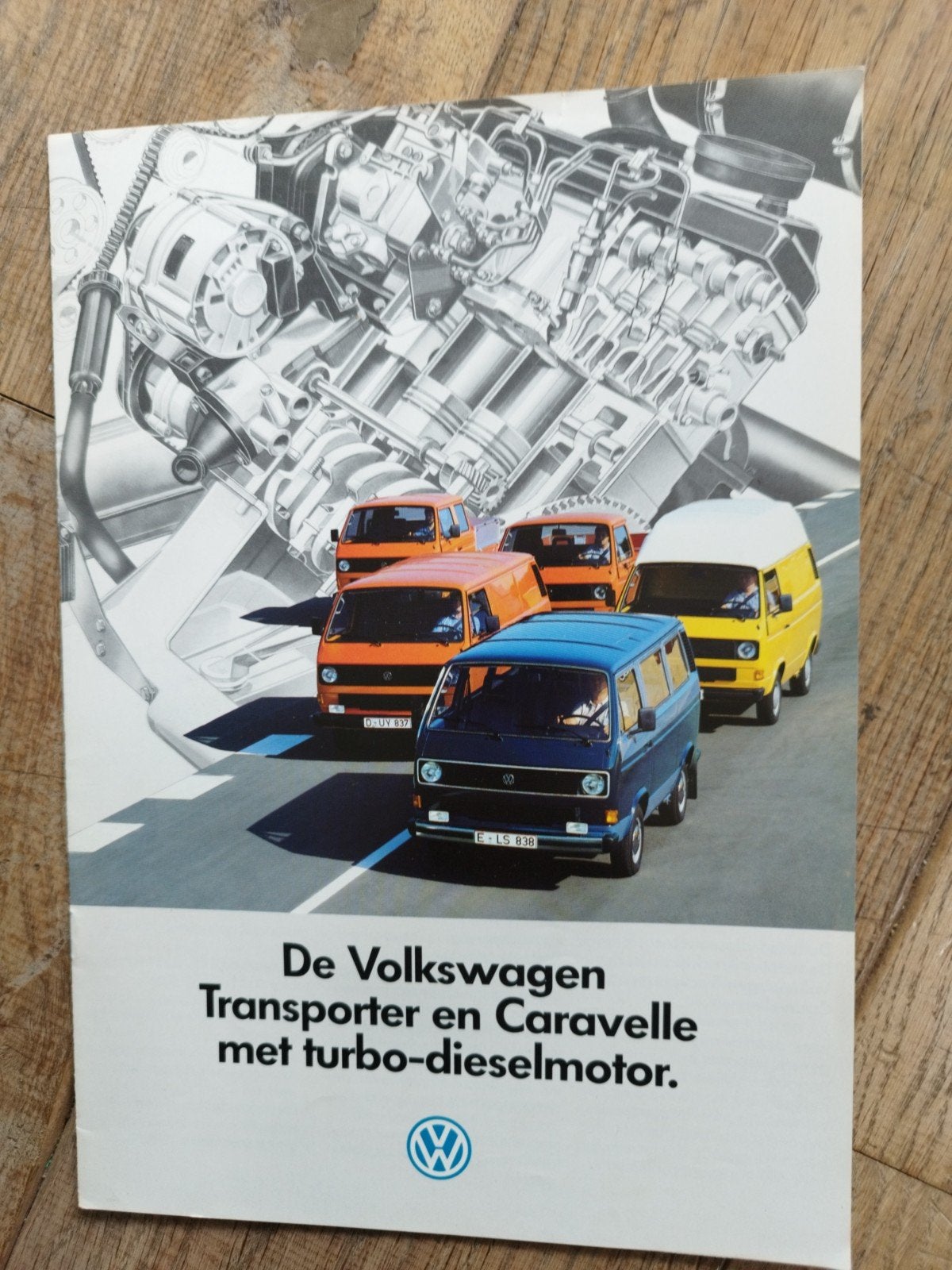 Volkswagen Transporter Caravelle folder 1985 turbo-diesel, Volkswagen, Ophalen of Verzenden, Zo goed als nieuw, Volkswagen