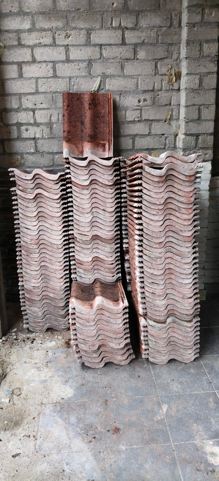 rode betonnen dakpannen., Ophalen, Overige materialen, Gebruikt, Dakpannen