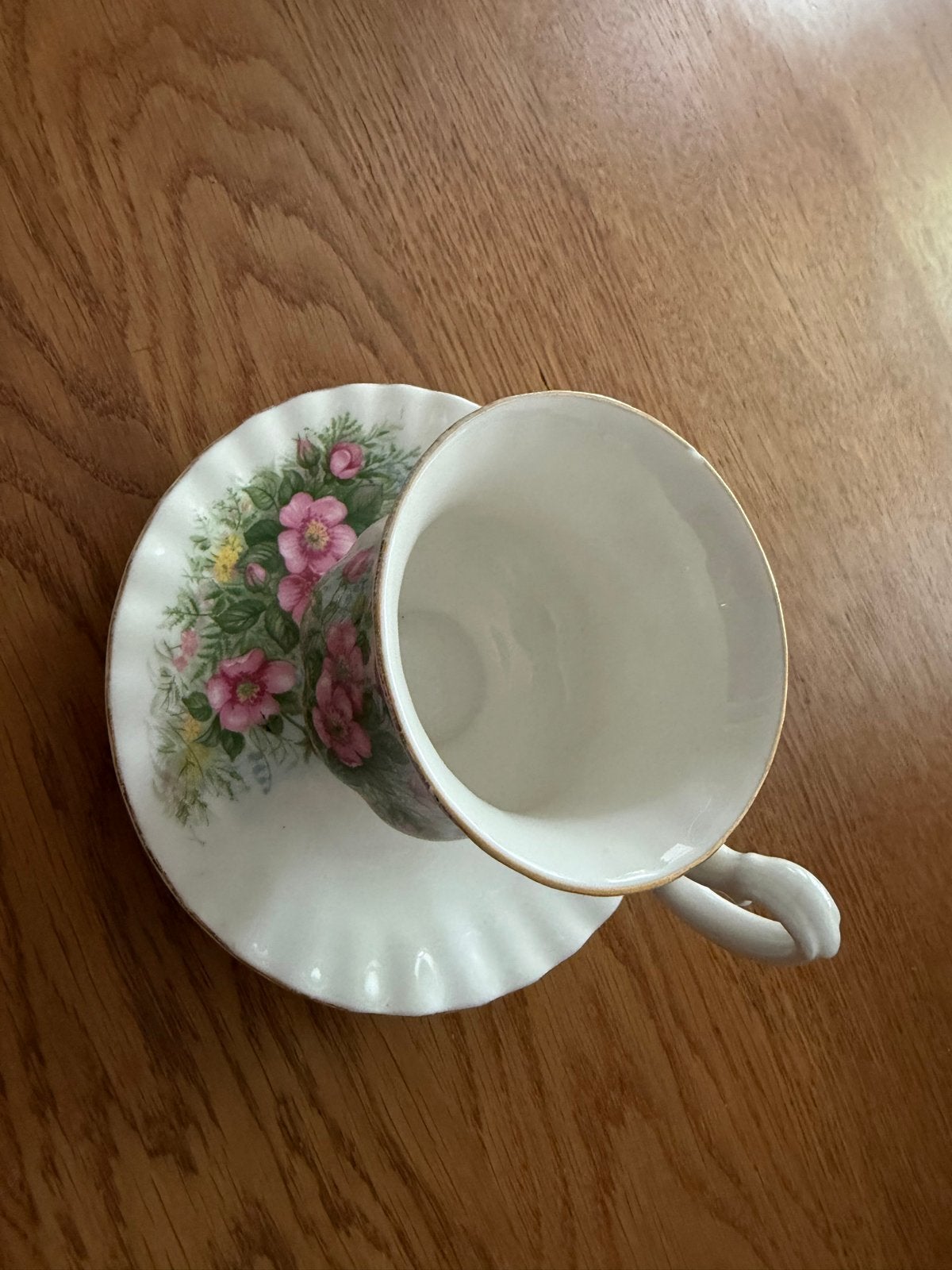 Royal Albert Bone China kop en schotel - bloemmotief, Ophalen