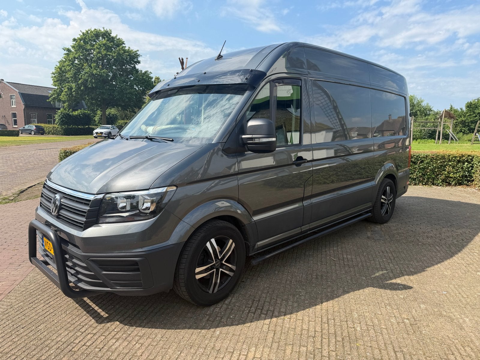 Foto 2 van Volkswagen Crafter 2.0 TDI 140pk L3h3