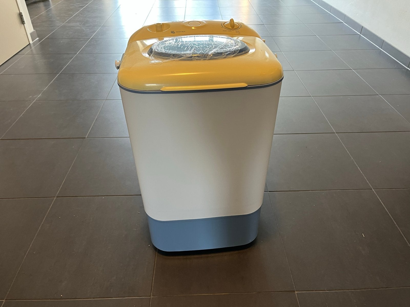 Sinbo Mini Wasmachine - Compact en Draagbaar, Witgoed en Apparatuur, Wasmachines, Ophalen, Minder dan 85 cm, Minder dan 4 kg, Bovenlader