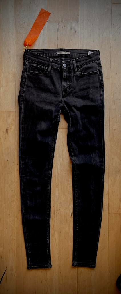 Levi Levi’s 710 Super Skinny jeans W28 L32 zwart, Ophalen of Verzenden, Zo goed als nieuw, Zwart, W28 - W29 (confectie 36)
