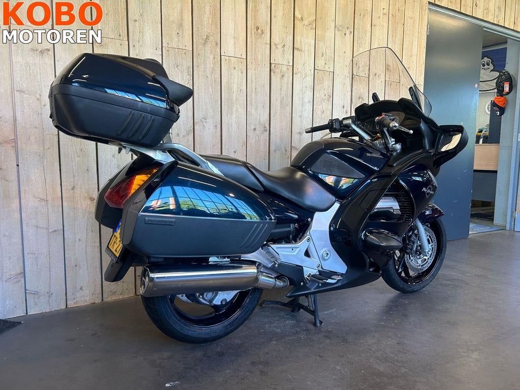 Honda ST 1300 ABS (bj 2002), HONDA, 4 cilinders, Motorrijbewijs A, Bedrijf