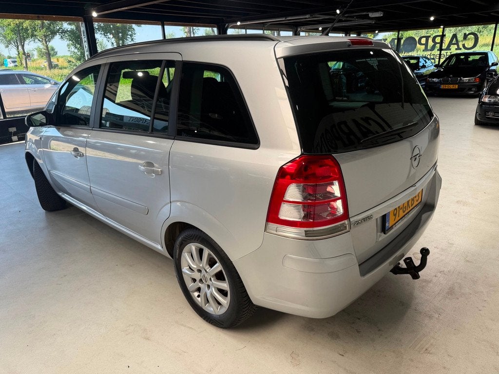 Opel Zafira 2.2 Cosmo 2008 Automaat 1e Eigenaar Deal O.H 7 Z, Auto's, Opel, Gebruikt, 4 cilinders, 150 pk, 7 stoelen