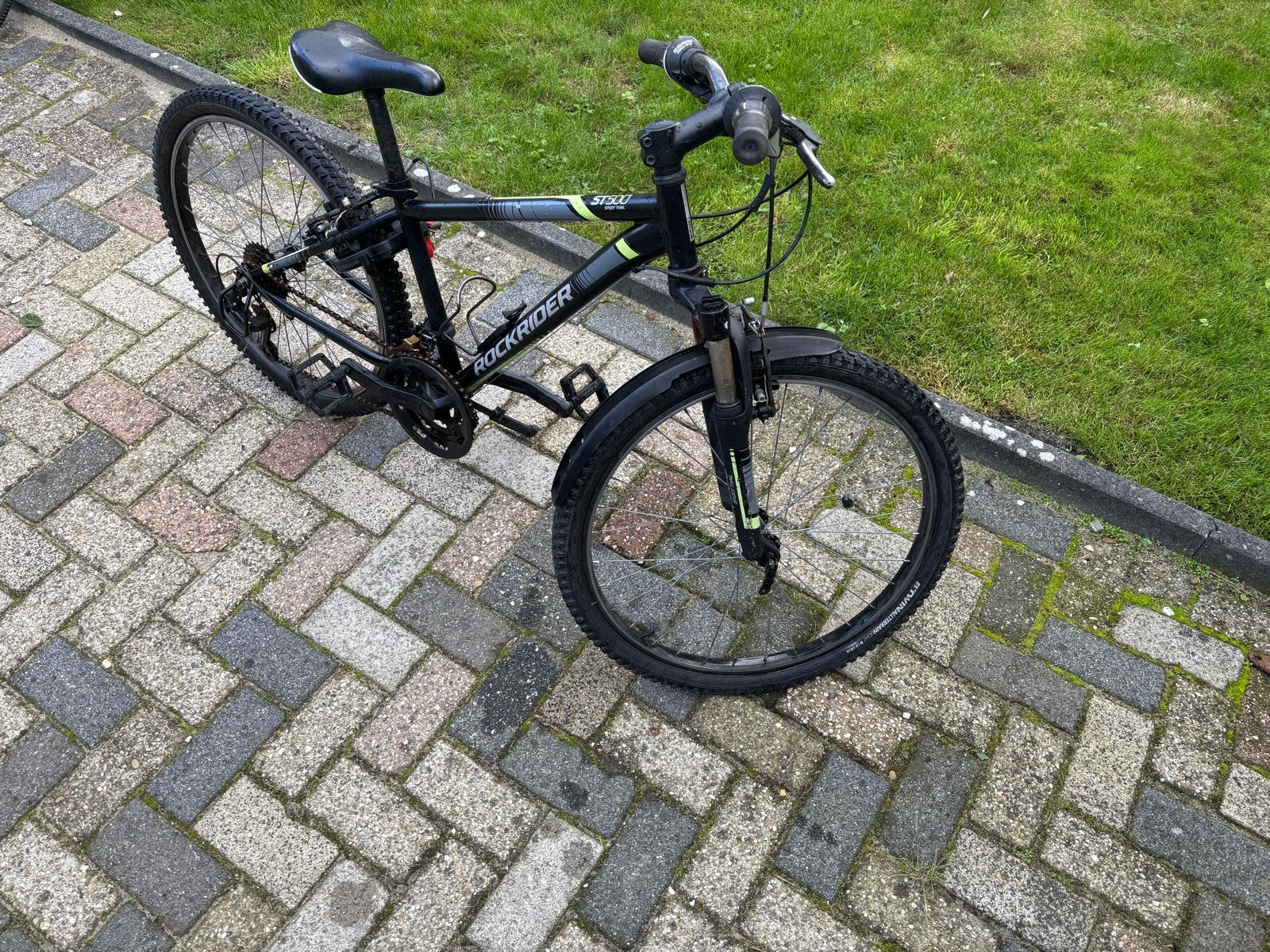 Rockrider ST500 Mountainbike - Zwart/Groen, Gebruikt, Hardtail, 49 tot 53 cm, Dames