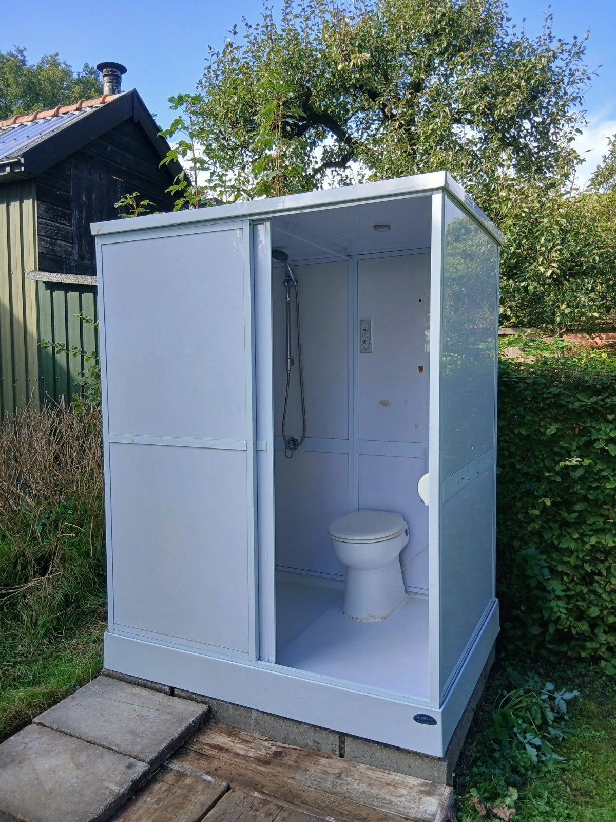 Complete mobiele badkamer met douche, toilet en boiler, Ophalen, Gebruikt, Douche