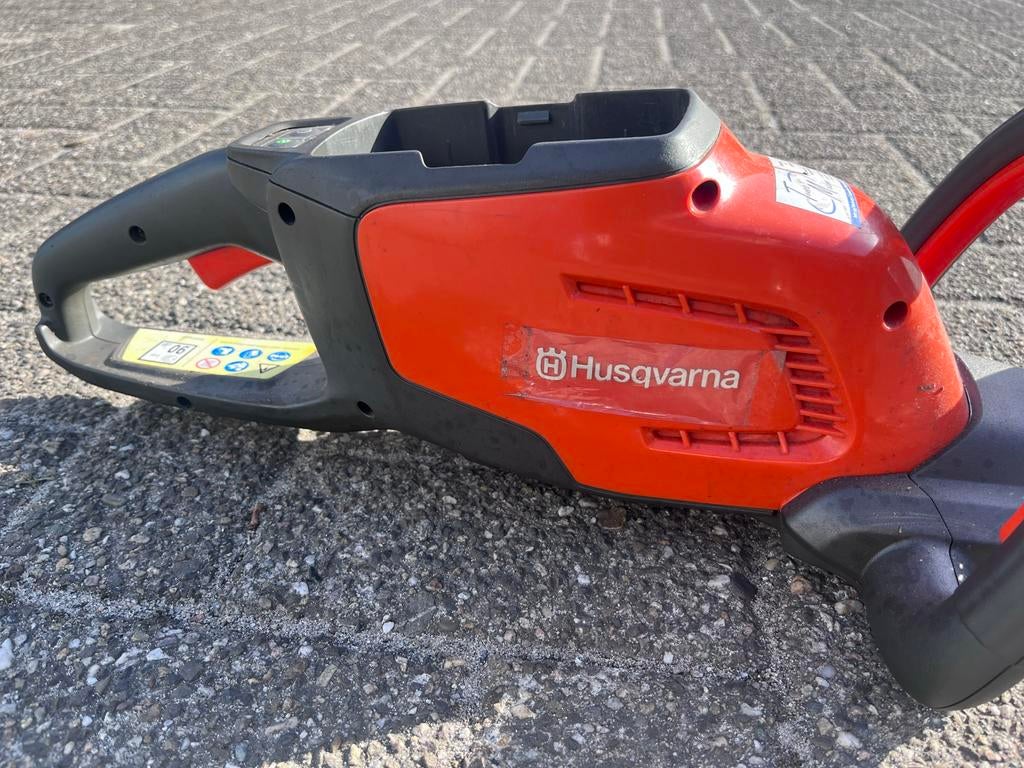 Husqvarna 115iHD45 Accu Heggenschaar - Zonder Accu/Lader, Ophalen, Gebruikt, Accu
