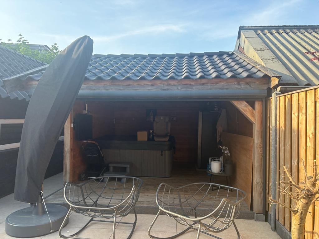 Houten overkapping/veranda met rolluik en vlonder, Ophalen, Gebruikt, Veranda