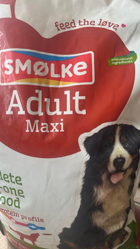 Smolke adult maxi - Grote verpakking 12kg, Dieren en Toebehoren, Ophalen, Hond