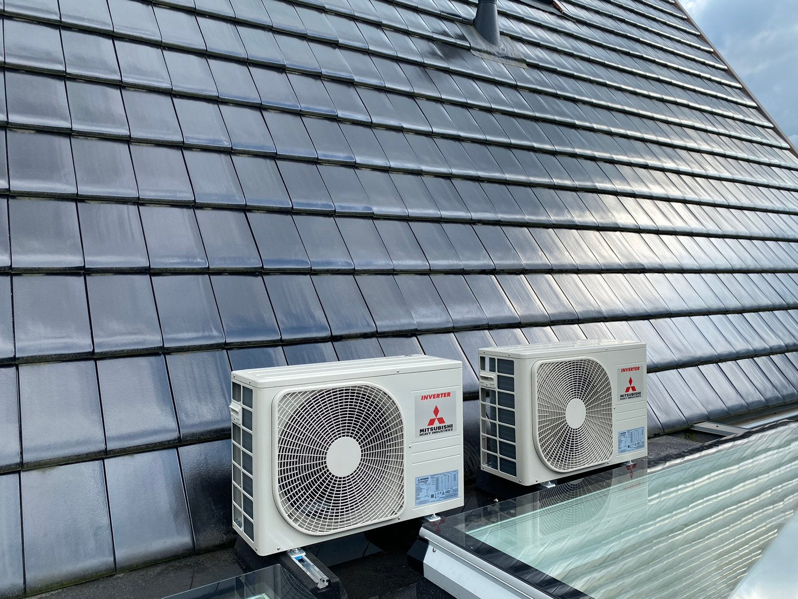 Airco Mitsubishi Heavy Industrie airco’s verwarmen verkoelen, Huizen en Kamers, Kamers te huur