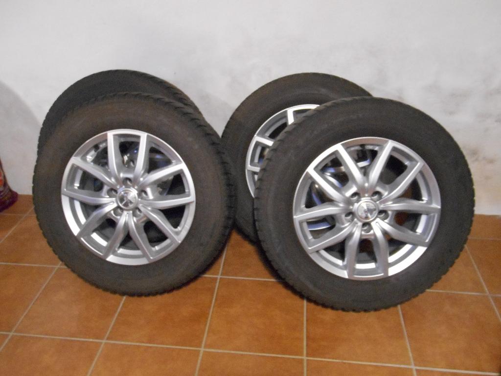 Winterbanden 225/65 R17  102H  met aluminium velgen, Auto-onderdelen, Banden en Velgen, Ophalen, Gebruikt, Banden en Velgen, 17 inch