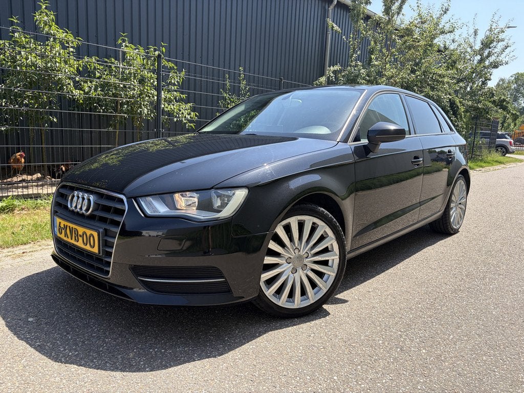 Audi A3 Sportback 1.4 TFSI Attraction Pro Line / NAVI / AIRC, Auto's, Audi, Voorwielaandrijving, Euro 5, Gebruikt, 4 cilinders