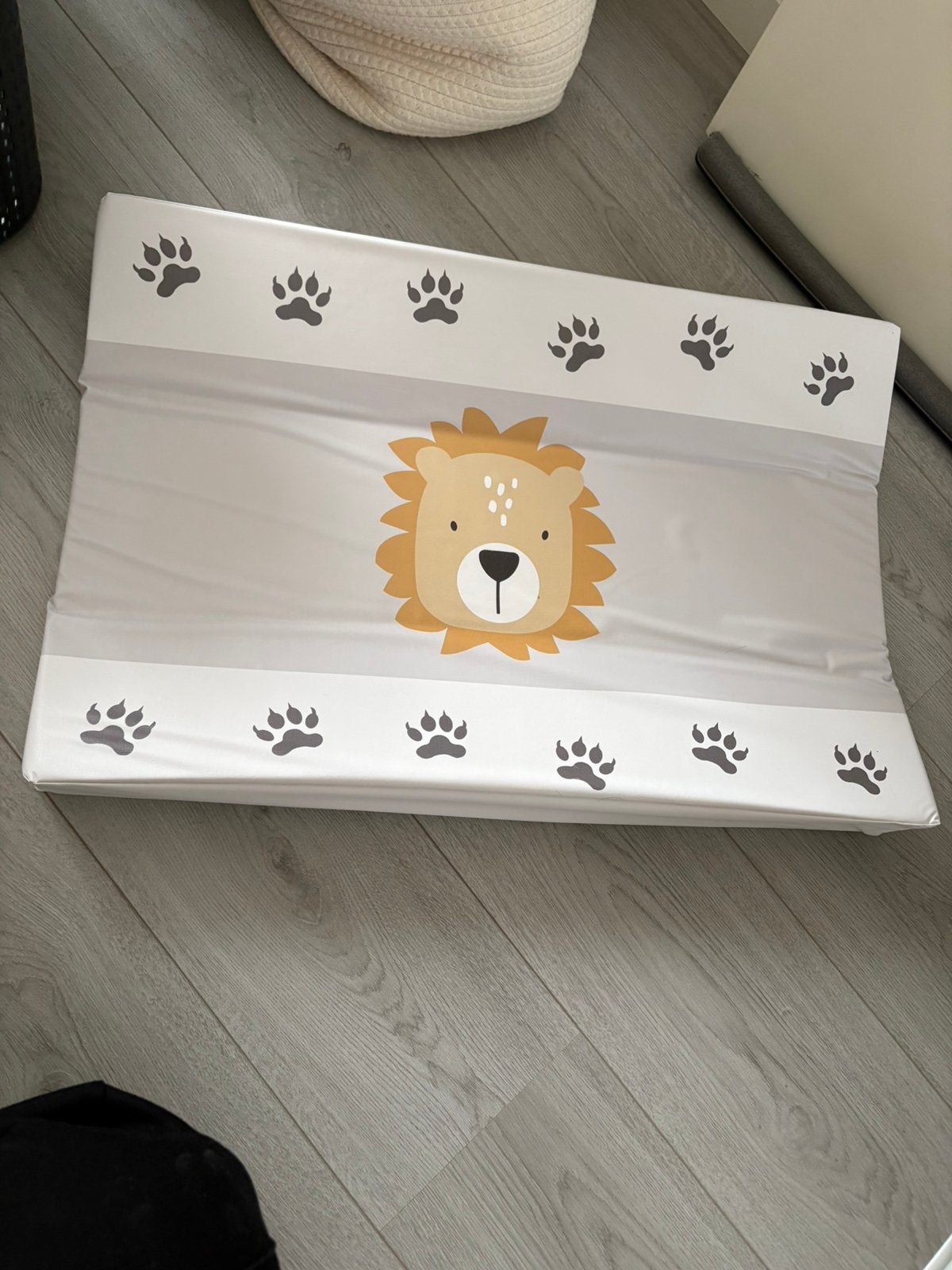aankleedkussen / verschoonmat met leuke leeuwenprint, Aankleedkussen, Nieuw, Standaard, Ophalen