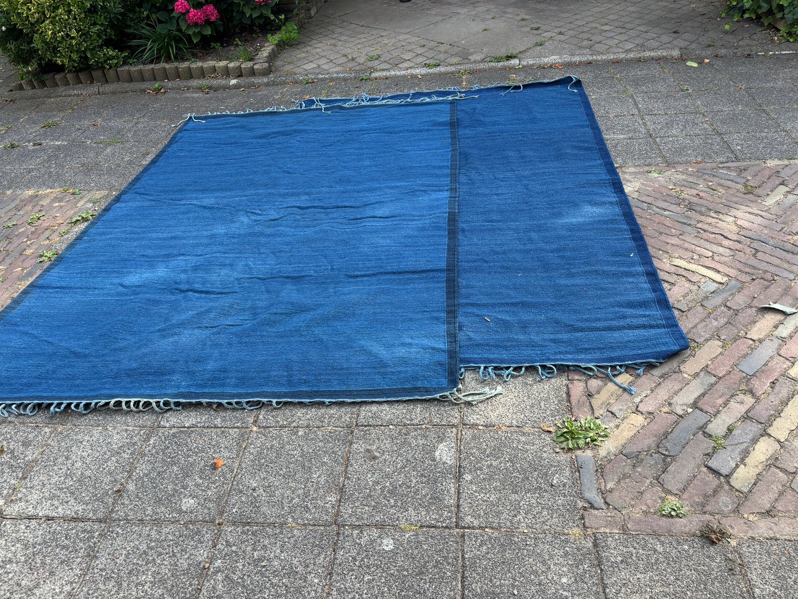 Dhurrie vloerkleed ; olijf/groen / denim/jeansblauw, Ophalen, Rechthoekig, Groen, Nieuw