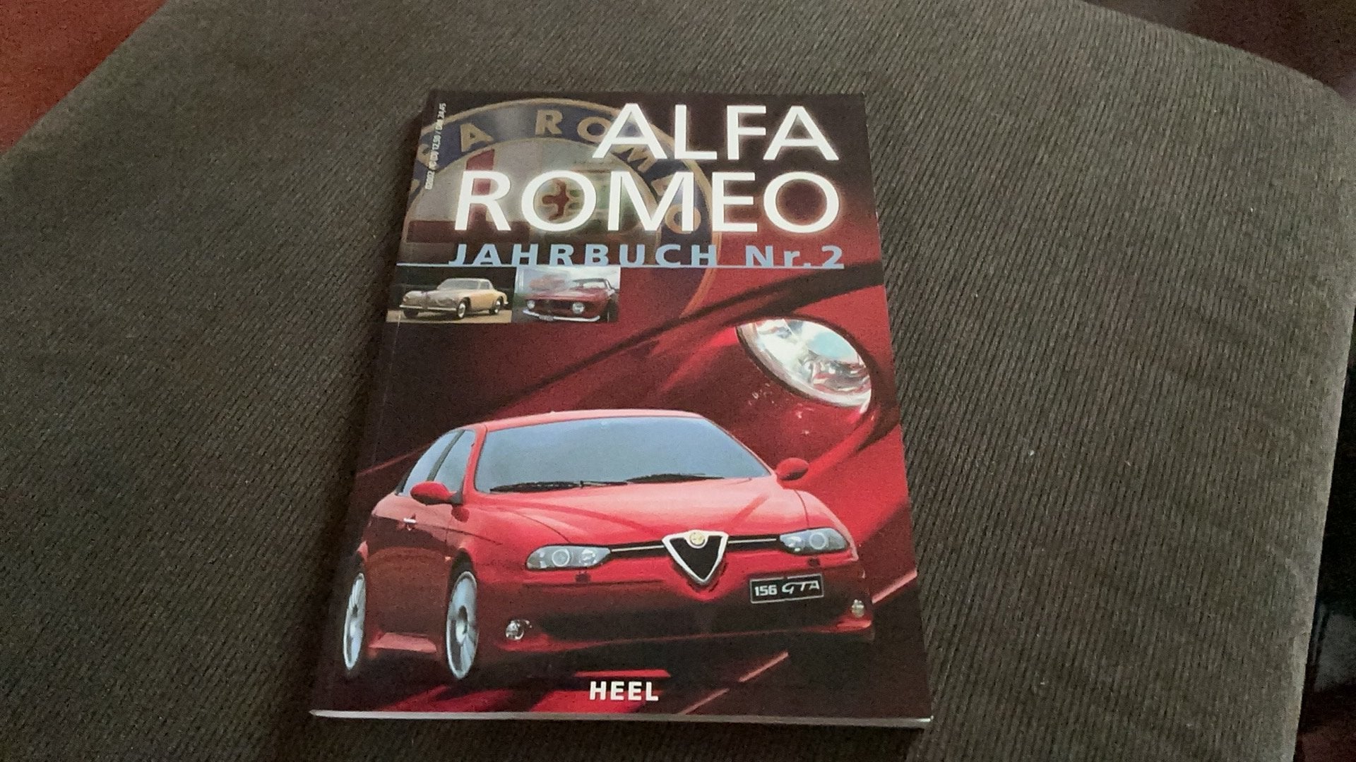 Alfa Romeo jahrbuch Nr. 2, Ophalen of Verzenden, Zo goed als nieuw, Alfa Romeo
