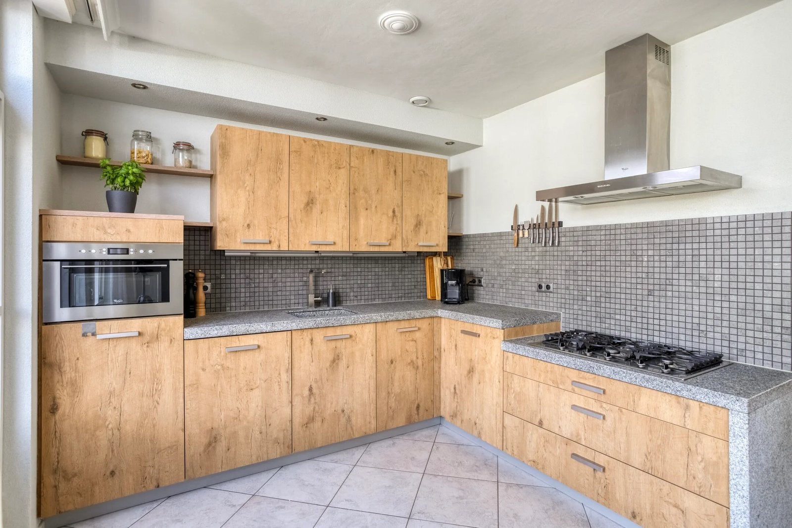 Moderne L-keuken (zelf demonteren), Ophalen, Gebruikt, Graniet of Steen, Hoekkeuken
