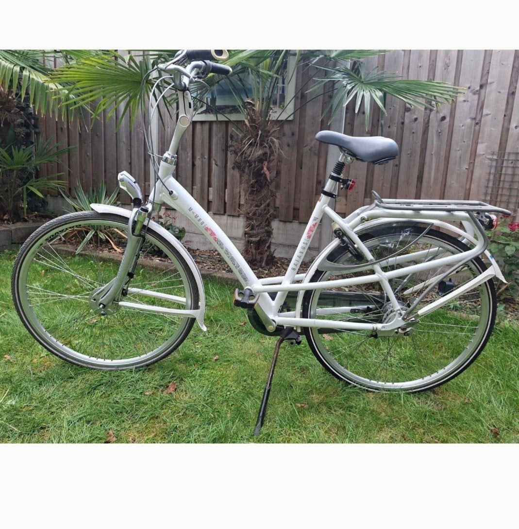 Batavus Mambo 28", Fietsen en Brommers, Ophalen, Versnellingen, Batavus, Trommelrem