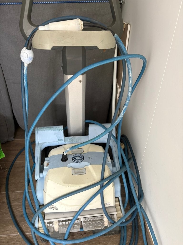 dolphin sf 60 ( defect), Ophalen, Gebruikt, Reinigingsmiddel