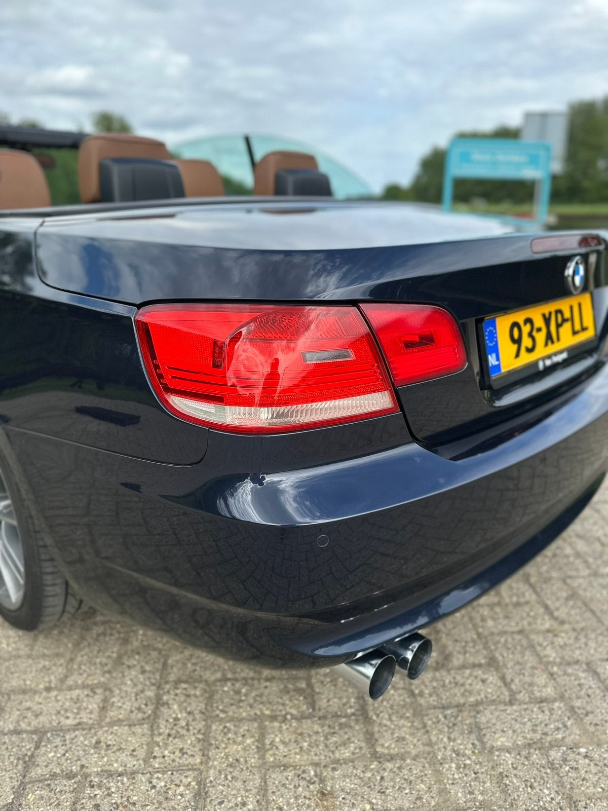 BMW Cabrio 325i | Dealer OH | Youngtimer | M-perf uitlaat, Auto's, 13 km/l, Dealer onderhouden, Achterwielaandrijving, Euro 6