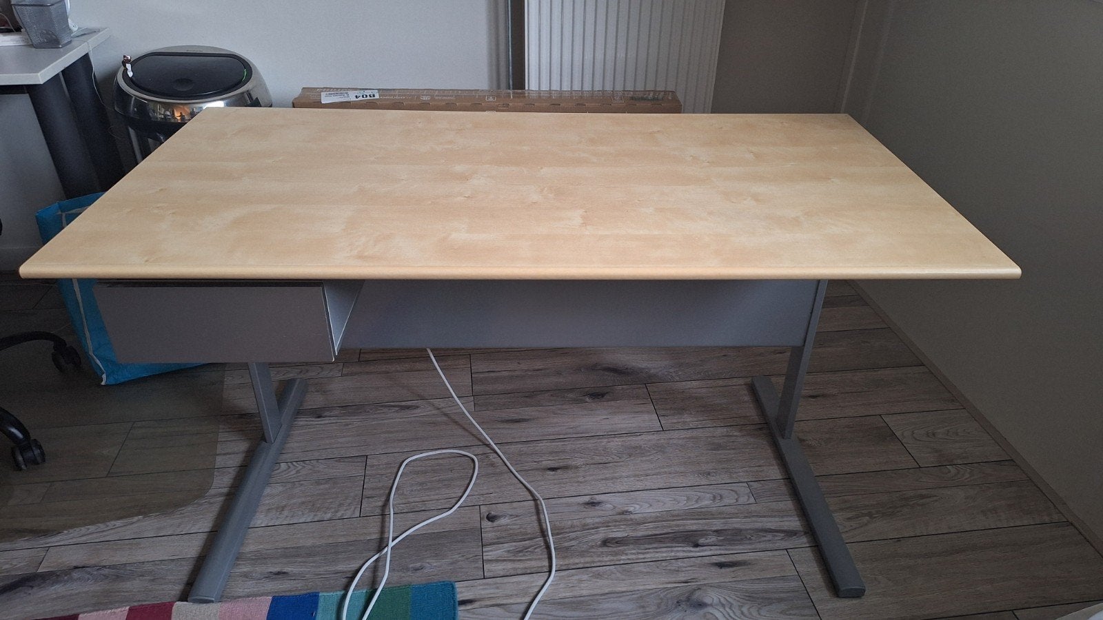 Bureau IKEA / schrijftafel met lade, Ophalen, Gebruikt, Kabelgoot, IKEA