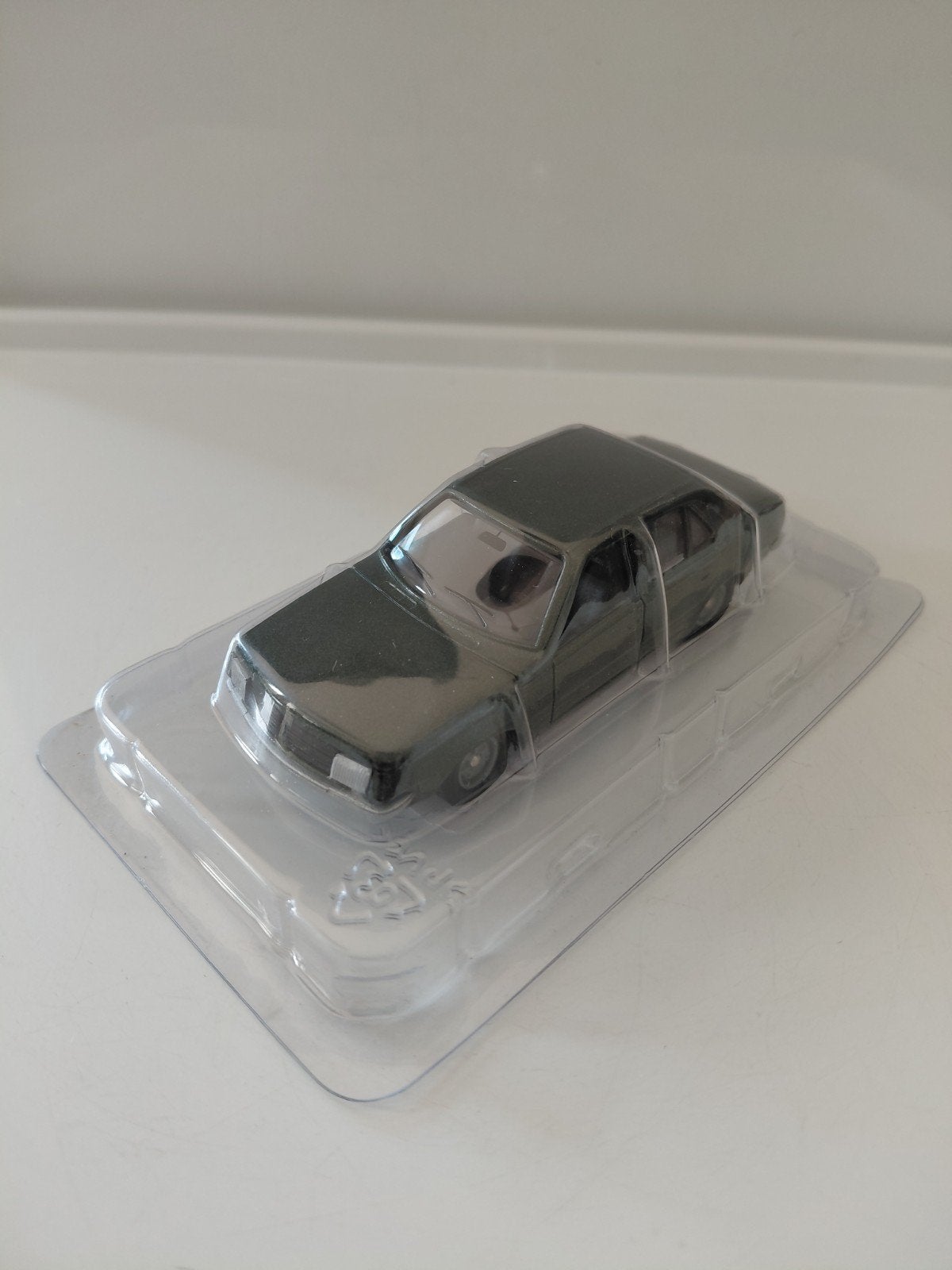 Renault 18 1/43, Ophalen of Verzenden, Zo goed als nieuw, Auto, Solido